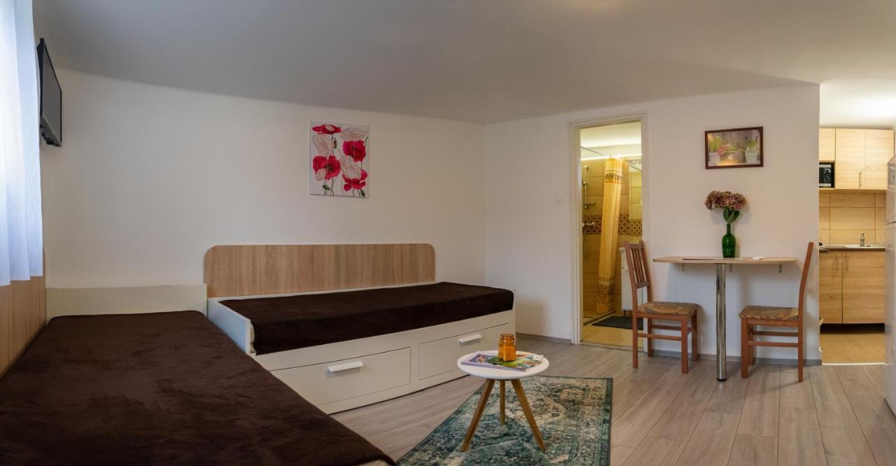 Silentium Garden Apartman Sárvár Eksteriør bilde